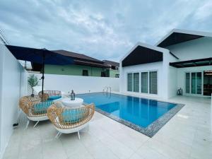 Villa TPSV 35 Modern House 4 bedrooms with private pool, Pattaya