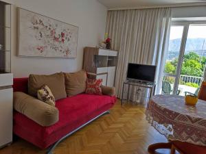 Nice Apartment with Large Terrace