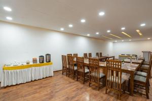 Clarks Inn Bhowali, Nainital