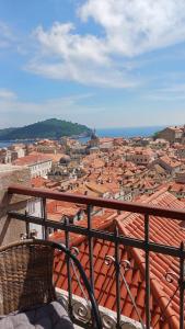 Location old town Lucic