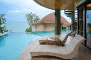 SINAE Phuket Luxury Hotel
