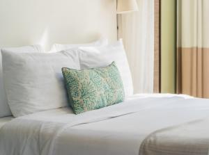 Hotel Grand Rosewood Near Delhi Airport