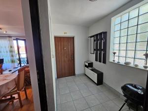 MARIN KL Apartment for 5 persons