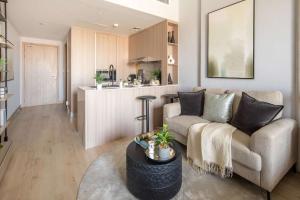 Frank Porter - Bali Residences