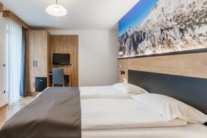 Török rooms, bistro & wellness