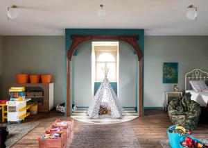 Landhuis uit 1899 met grote tuin