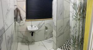 Rest at 54 Gladiator Guesthouse