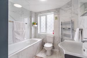 Shepherds Bush 2BR 2BA Westfield Sleeps 7