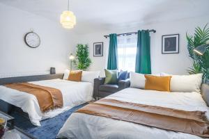 Shepherds Bush 2BR 2BA Westfield Sleeps 7