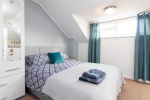 Thornbury Guest House Room 8