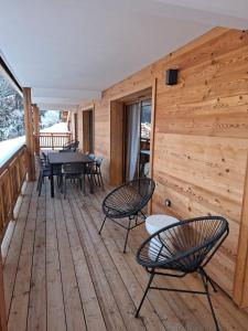 Snow Roc Mountain View