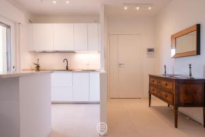 Panoramic Seaview Apartment 2