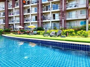 Replay Studio near Beach