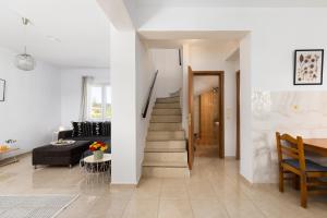 Villa Anthea by halu!