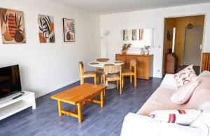 Appartement Les Coraux, centre & plage