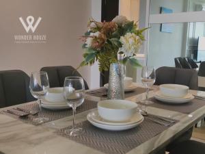 2BR Modern Stay at DEsplanade Residence above KSL Mall