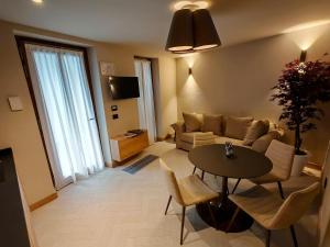 Le Reve Charmant Apartments - Via De L ostan, 18