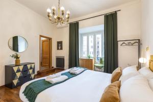 Rome As You Feel - Argentina Luxury Apartment