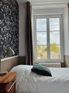 CH2 - MANOIR DU MOULINIER - Campagne - Calme - Petit-déjeûner inclus - Table dhôte sur réservation - Parking gratuit