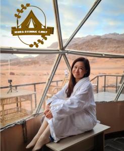 RUM MARS BUBBLE lUXURY CAMP