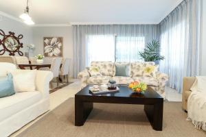 La Goleta - San Pedro beachside, 200m beach