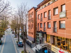 Apartament Planeta 200