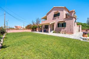 Aglaias Apartments 7th Branch