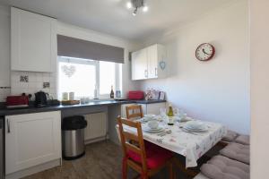 Sandy Feet- 3 Bedroom Retreat