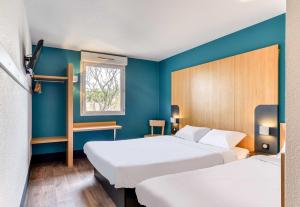Hotels B&B HOTEL Pezenas : Chambre Triple