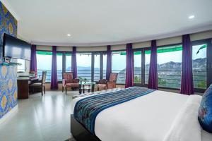 Hotel CK International By Pax Hotels