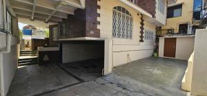 Luxurious Retro-Modern villa for Rent