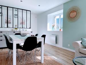 Maisons de vacances Ty Ker iliz - petits commerces et plage accessibles a pied! : photos des chambres