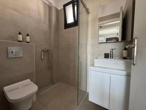 Crystal 2 Apartment Ofrinio