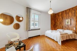 The Arco Round House - Happy Rentals