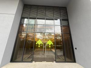 Agile Eastwest suite TRX by KL