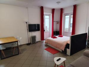 Soca treasure with free parking