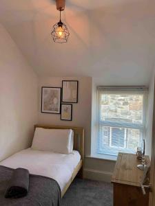 Beautiful cottage with log burner