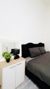 Stylish Studio Apt, 15 Minutes to Rathausplatz