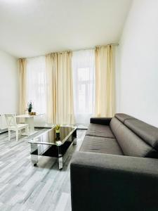 Stylish Studio Apt, 15 Minutes to Rathausplatz