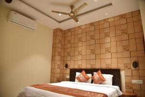 Sky Star Hotel