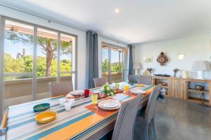 Villas Maison d-architecte avec piscine : photos des chambres