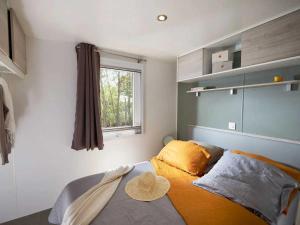 Campings Camping 4 etoiles - Piscine - efcfbi : photos des chambres