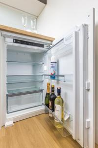 WLR Apartments - Chmielna II