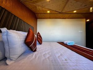 Shimla Mountain View Property Nirvana Rooms