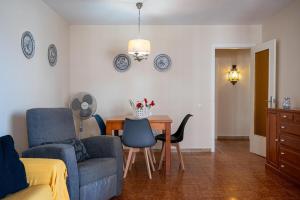 AT035 Apartment located on the first line of the beach