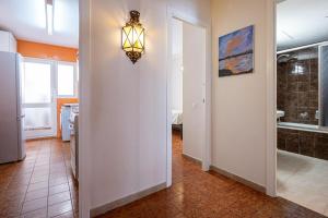 AT035 Apartment located on the first line of the beach