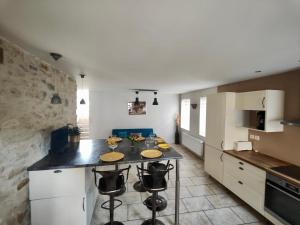 Maisons de vacances L-Ecrin de Pierres en Campagne : photos des chambres