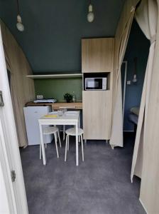Campings Camping - Piscine - ccb0cfa : photos des chambres