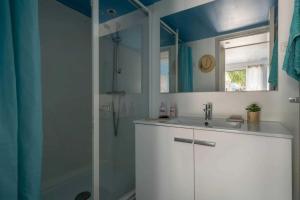 Campings Camping - Piscine - ccai0bg : photos des chambres