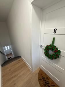 Luxury 1 bedroom flat free private parking